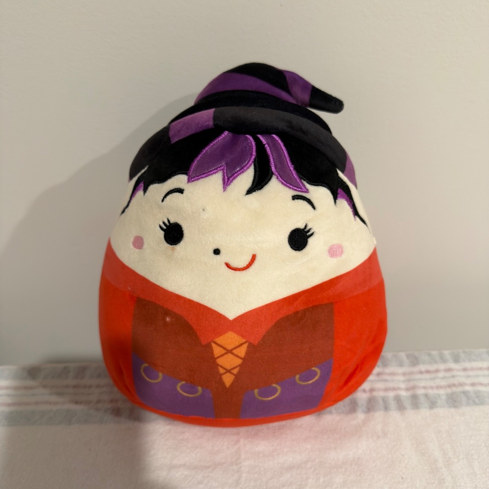 Squishmallows Disney Hocus Pocus Mary Sanderson 8 Inch Plush Kellytoy Halloween